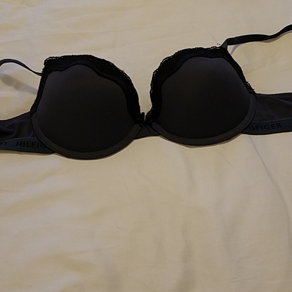 Tommy Hilfiger bra